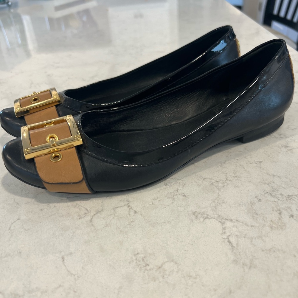 Tory Burch buckle toe ballet flats - Size 8
